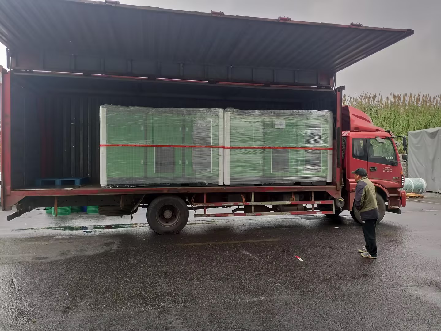 薩震節(jié)能空壓機(jī)